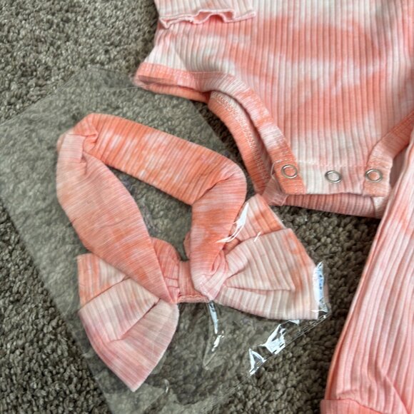 Infant Peach Tie Dye One Piece Bodysuit & Leggings Jogger Pant Set Sz. 12-18mos. - Picture 4 of 4